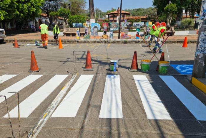 Gobierno de Morelia extiende acciones de balizamiento a tenencias
