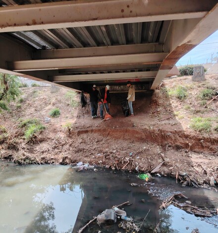 Gobierno de Morelia interviene bajo puentes de Av. Solidaridad