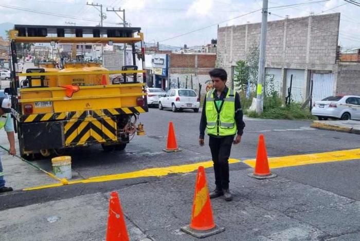 Gobierno de Morelia refuerza labores de balizamiento y mantenimiento de señalética en la ciudad