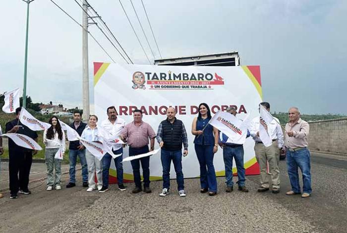 Gobierno de Tarímbaro arranca rehabilitación vial en Colinas de La Palma