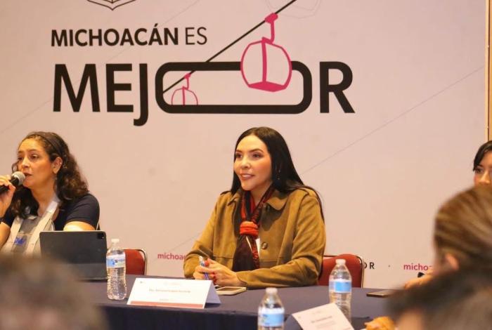 Gobierno digital fortalece la transparencia: Adriana Campos