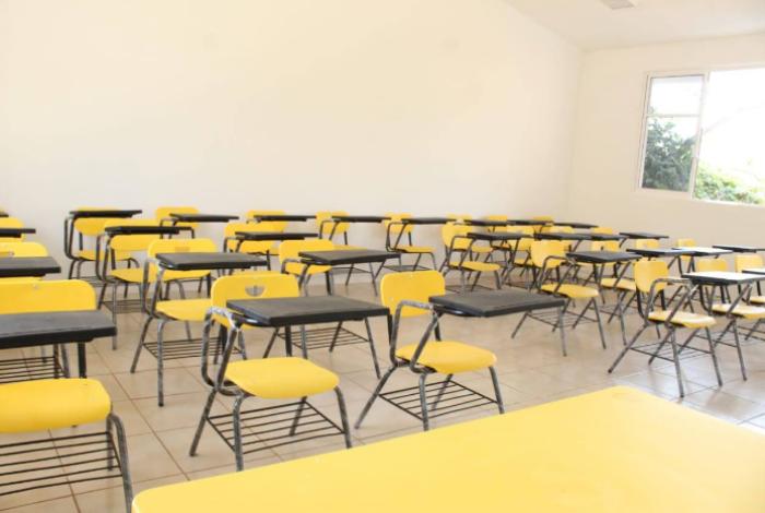 Gobierno Municipal anuncia suspensión de clases en Lázaro Cárdenas