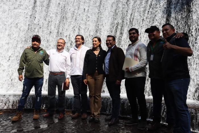 Gobiernos de México y Michoacán anuncian obras y acciones para atraer turismo a Uruapan