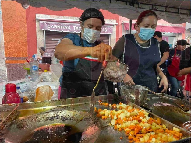 Gracias al comercio, le di una carrera a mis hijos: María del Socorro