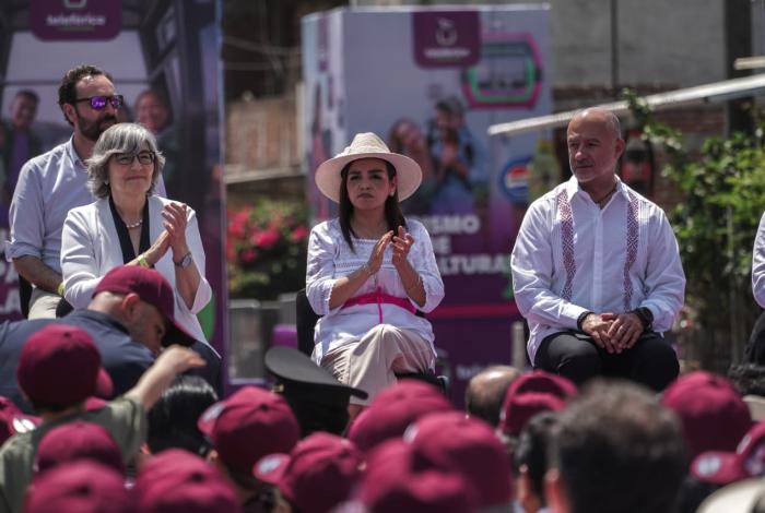 Gracias, pero no gracias: Grecia Quiroz a partidos políticos