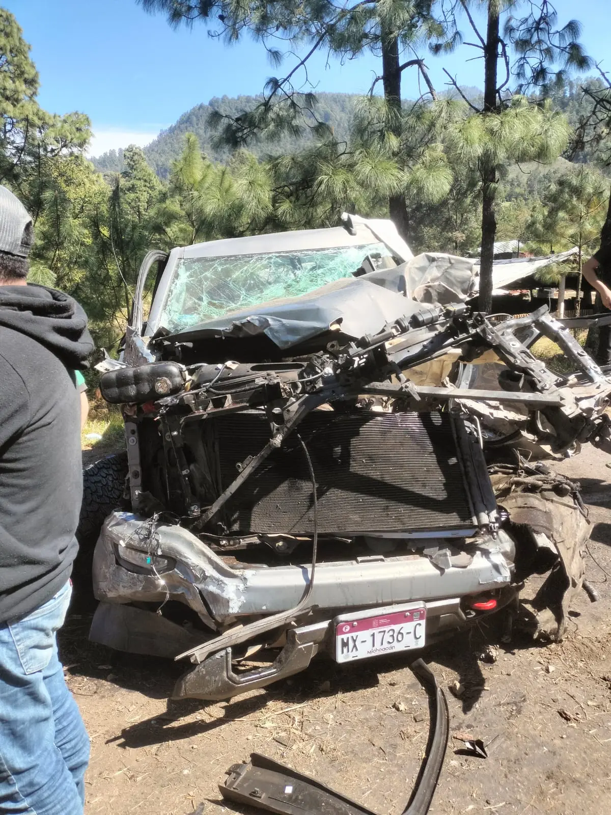 Grave accidente en carretera Uruapan-Los Reyes