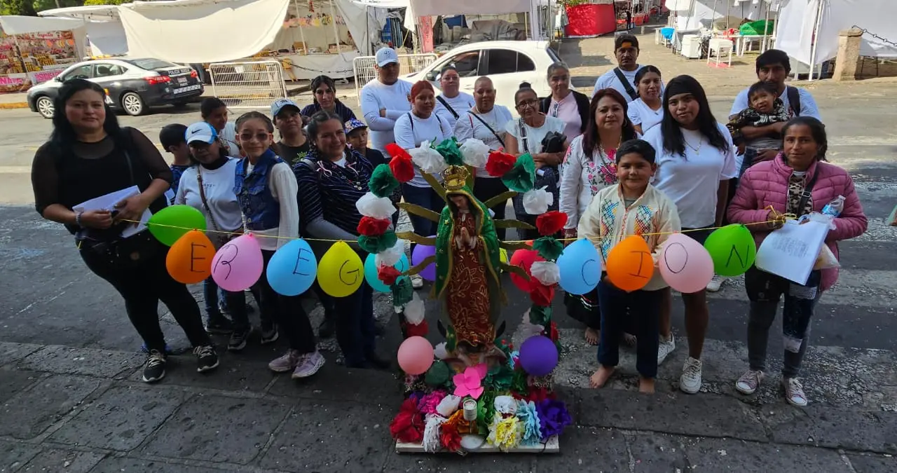 Grupo de peregrinos de Ciudad Jardín, acuden a visitar y agradecer a la Virgen de Guadalupe