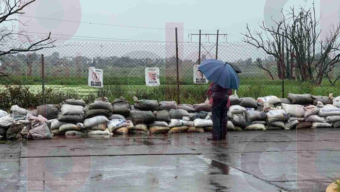 Hacienda Tinijaro preocupado por lagunas creadas en campos agrícolas