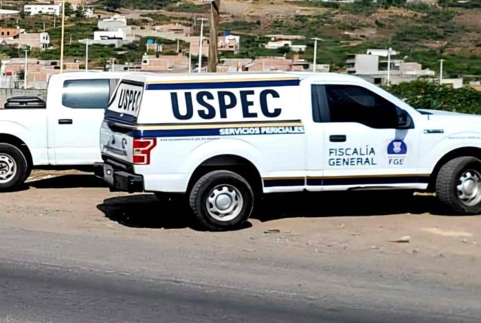 Hallan a dos hombres ejecutados y con narcomensajes en Cotija