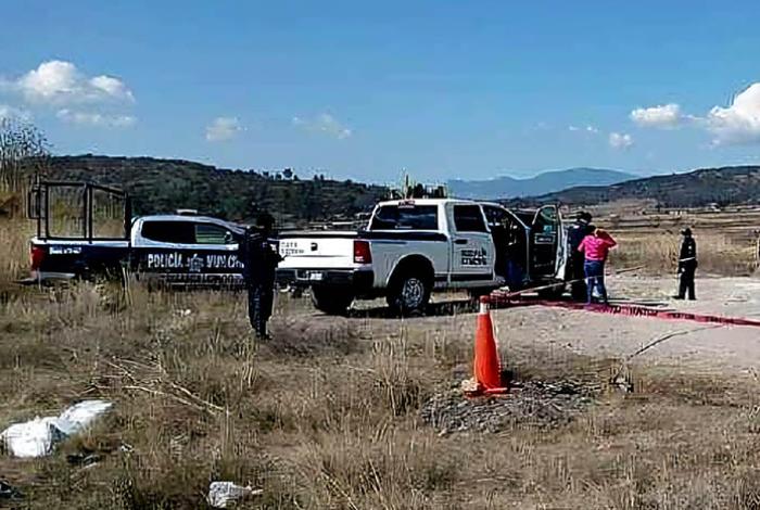 Hallan a el cuerpo maniatado de un hombre asesinado en el municipio de Contepec
