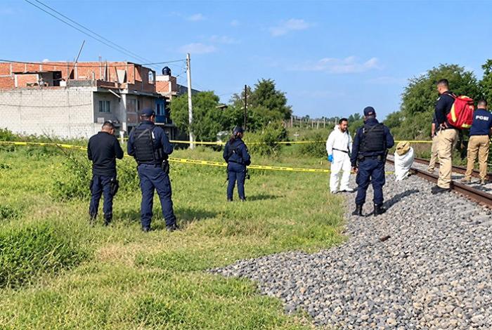 Hallan a hombre asesinado a golpes y con herida de bala en La Piedad