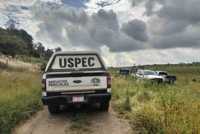 Hallan a hombre ejecutado a balazos en el camino fraccionamiento Los Ángeles-La Nueva Aldea II, en Morelia