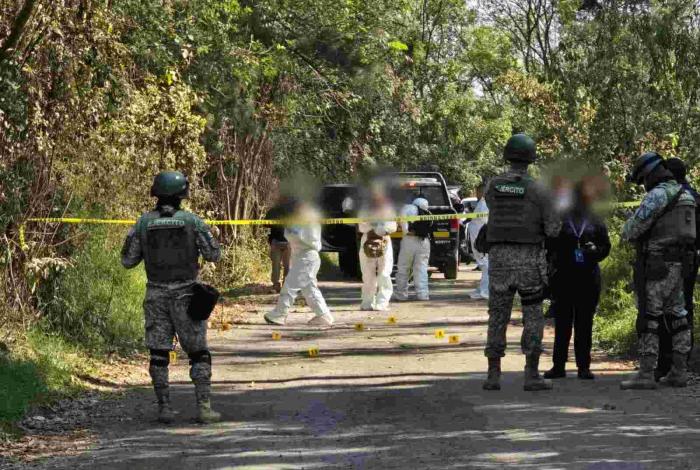 Hallan a hombre ejecutado a la orilla de una brecha de San José del Cerrito, Morelia