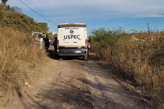 Hallan a joven asesinado con arma blanca en Huiramba