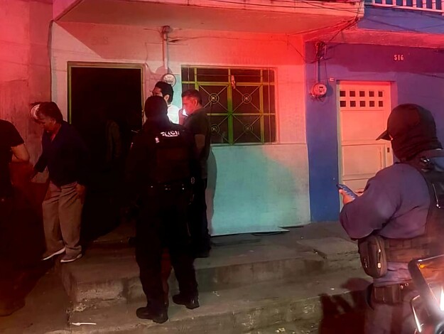 Hallan a joven muerto al interior de su vivienda en Jardines de Catedral