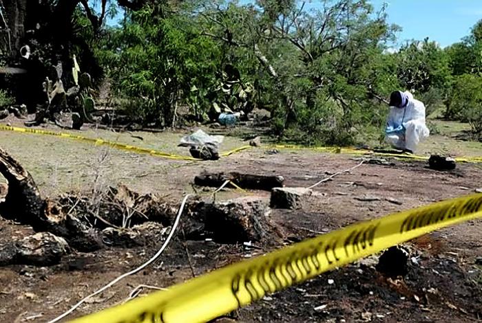 Hallan cráneo humano en Apatzingán en zona cerril de Las Tinajas