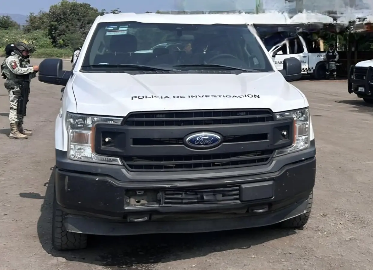 Hallan dos osamentas en presunta fosa clandestina en Cenobio Moreno, Apatzingán