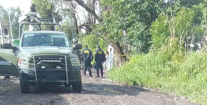 Hallan hombre muerto y vendado en Morelia