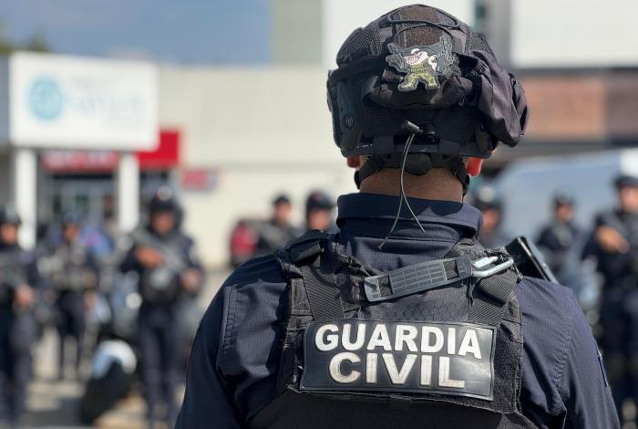 Hay presencia permanente de seguridad en Coahuayana, afirma Bedolla