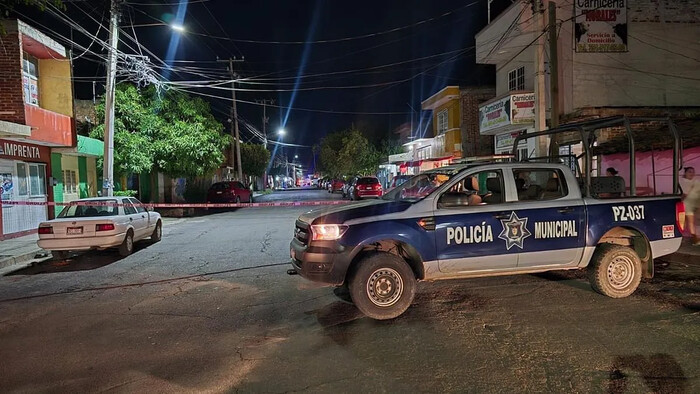 Hombre es asesinado a balazos en vía pública en Zamora