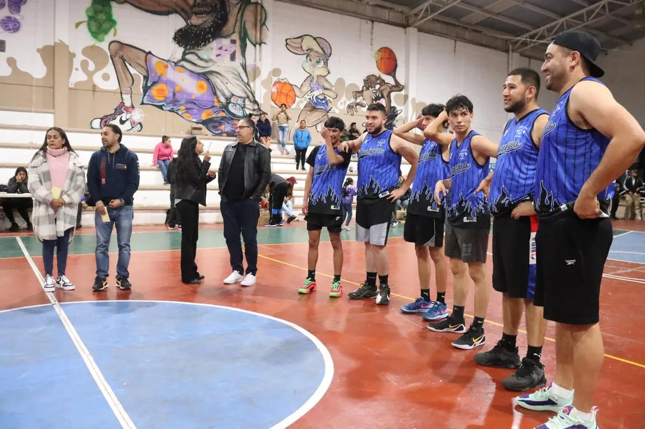 Huaniqueo fortalece el deporte con exitoso Campeonato Regionalde Básquetbol 2025