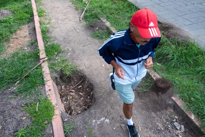 Hundimiento pone en riesgo a corredores del Bosque Cuauhtémoc
