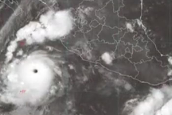 Huracán Polo retoma la categoría 5, con pronóstico de lluvias fuertes en tres regiones de Michoacán
