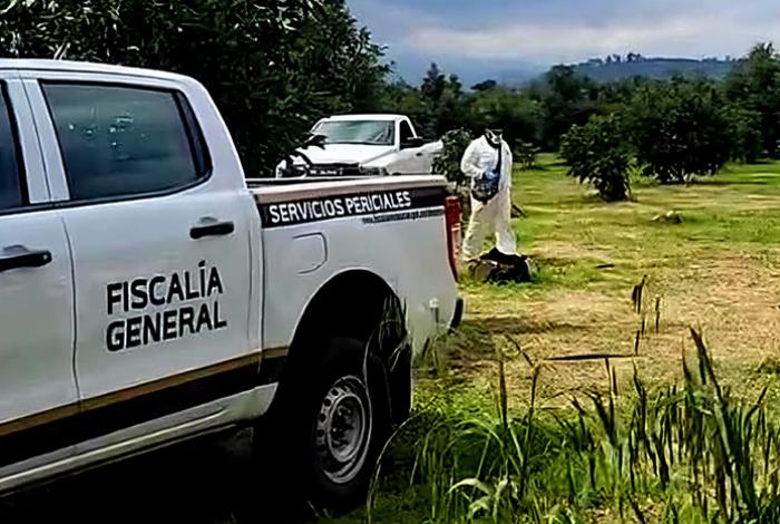 Identifican a uno de los dos hombres encontrados en fosa de Ziracuaretiro