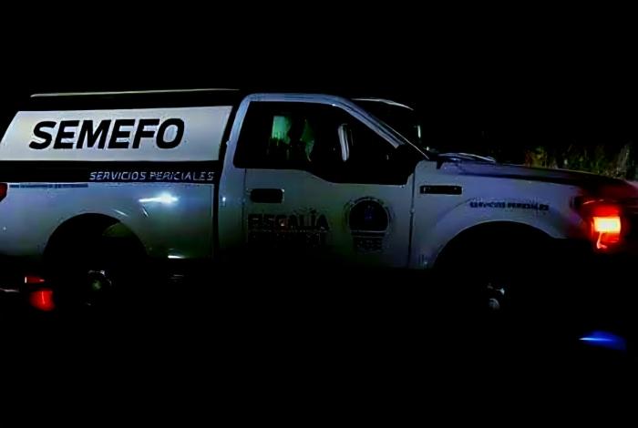 #ImágenesSensibles | Identifican a los dos ejecutados debajo de un puente, en Apatzingán