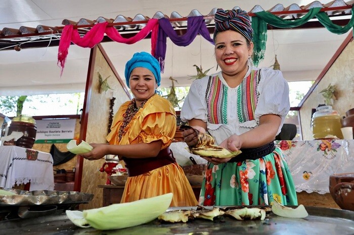 ¿Imaginas el buffet? El fogón de la cocina tradicional de Michoacán se prenderá en Italia