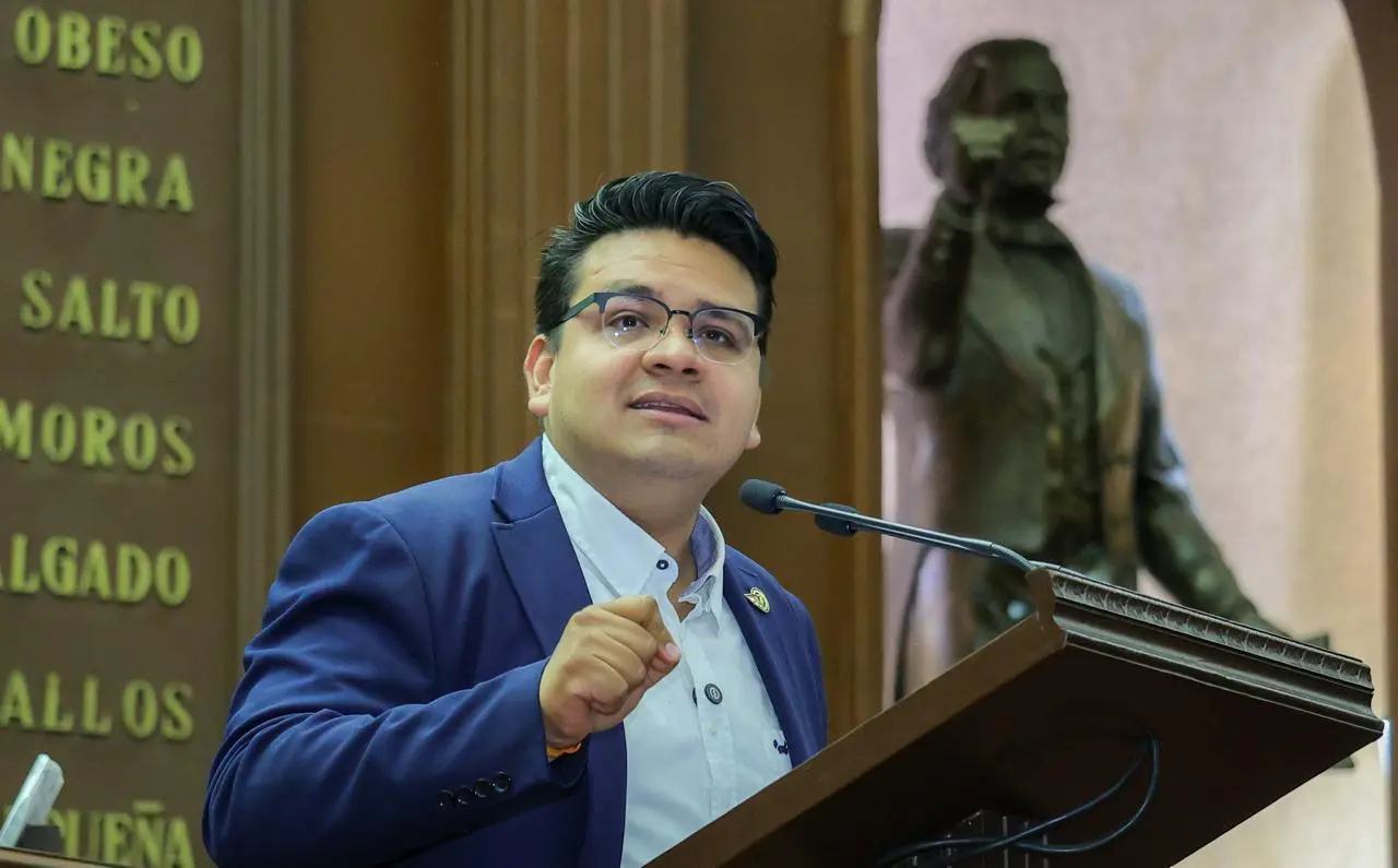 Impostergable legislar sobre reclutamiento forzado, para evitar que en el futuro tengamos más “botox” o jóvenes víctimas del crimen organizado: Toño Carreño