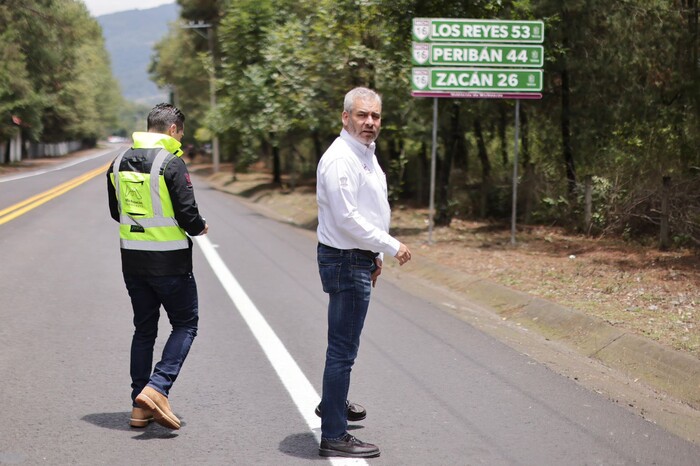 Inaugura Bedolla rehabilitación carretera Uruapan-Peribán