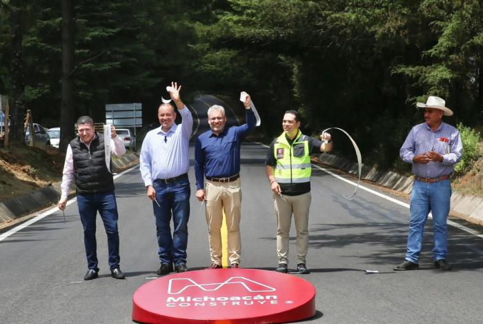 Inaugura Bedolla rehabilitación de la carretera Madero-Tacámbaro; se impulsa el desarrollo agrícola