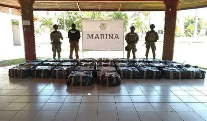 Incautan 50 kilos de cocaína en Lázaro Cárdenas