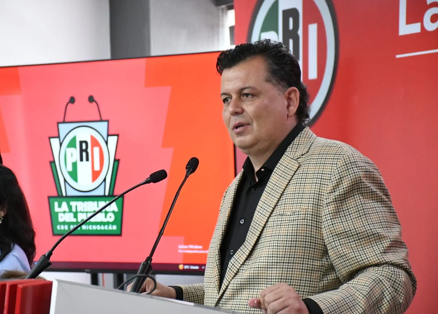 Informe de Sheinbaum irrelevante y carente de resultados asegura Memo Valencia