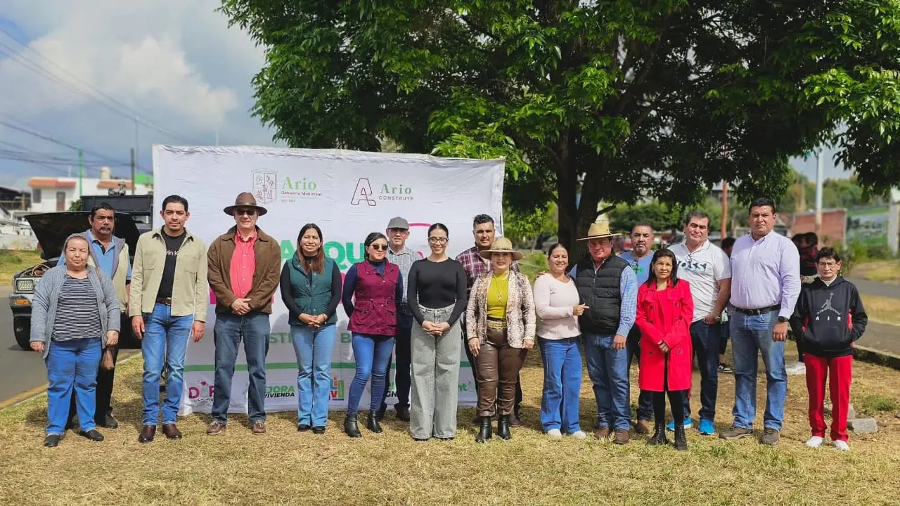 Inicia gobierno de Ario obra de acuaférico