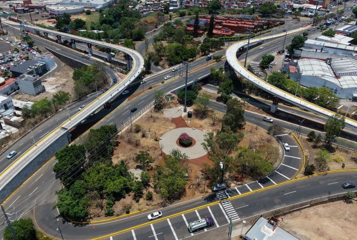 Inversión histórica; 15 distribuidores viales transforman la movilidad en Michoacán