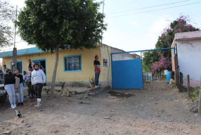 Investigan la muerte de un hombre que colgaba de una cuerda atada a su cuello en Zamora