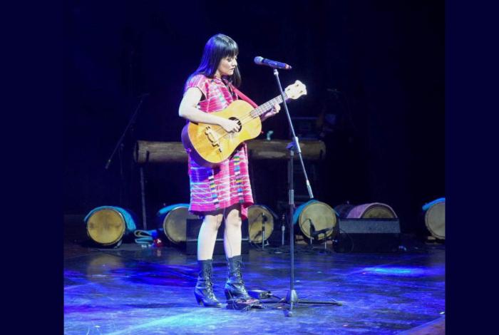 Ireri Almonte, la voz michoacana que cautivó en Telesur