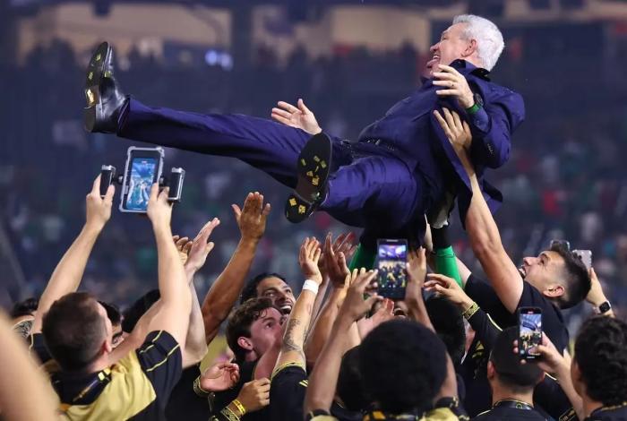 Javier Aguirre, entre los nominados al premio The Best 2025 como Mejor Entrenador