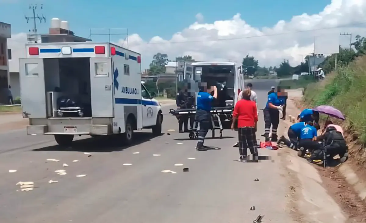 Joven en motocicleta resulta herido tras choque en Ciudad Hidalgo