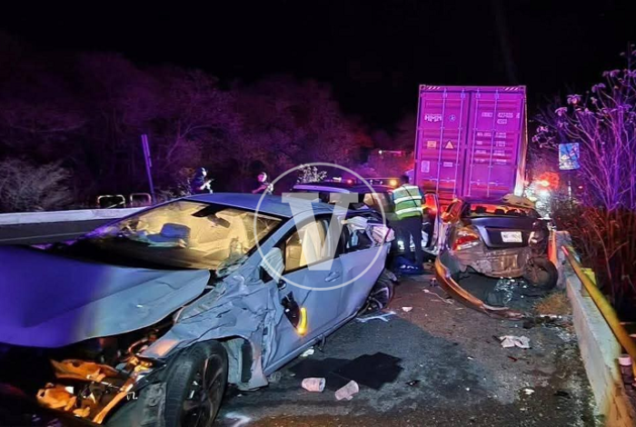 Joven trailero muere al intentar alertar sobre vehículos detenidos en la Siglo XXI; hay varios lesionados