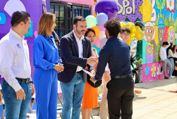 Jóvenes y familias transforman su entorno en Spot+ Villas del Pedregal