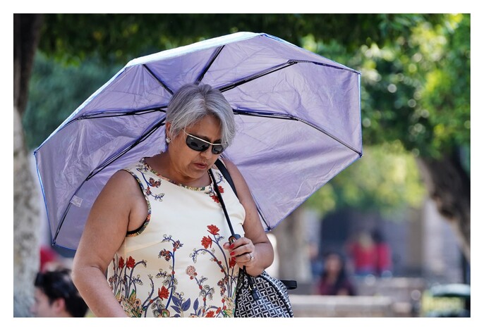 Jueves de calor de hasta 45°C ¿y chubascos?, en Michoacán