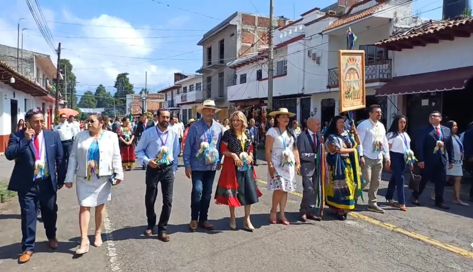 Julio Arreola acompaña el 95° Aniversario de Tzintzuntzan como Municipio Libre y Soberano