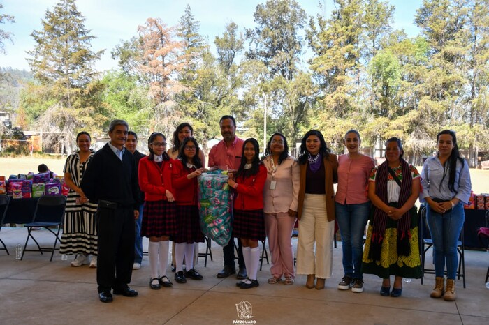 Julio Arreola arranca el Programa de Menstruación Digna 2025