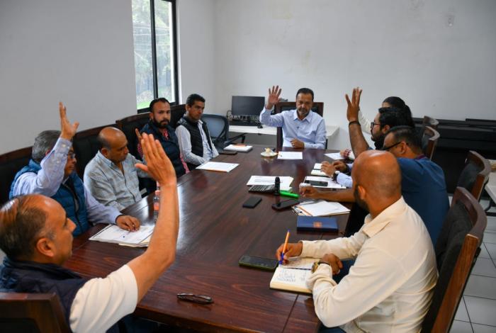 Julio Arreola fortalece al OOAPAS con nuevo director y obras estratégicas para Pátzcuaro