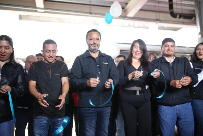 Julio Arreola inaugura el Mercado de Obregón para reactivar el comercio local