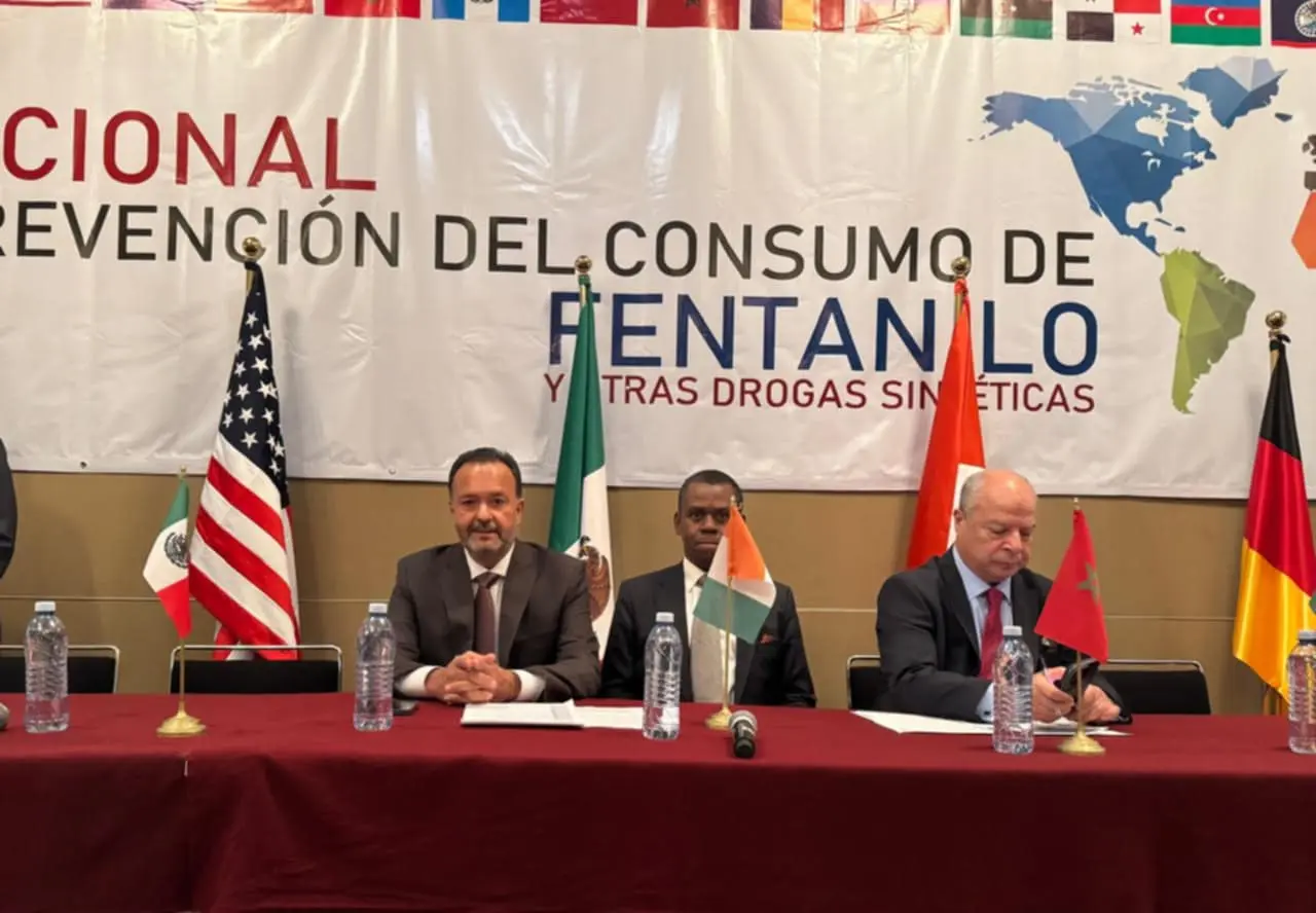 Julio Arreola participa en cumbre internacional contra el consumo de fentanilo
