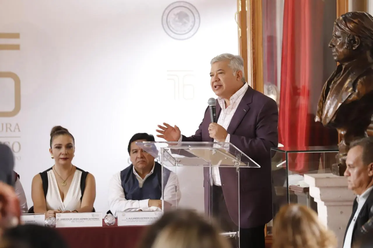 La capacitación constante, fundamental para el progreso de la sociedad: 76 Legislatura